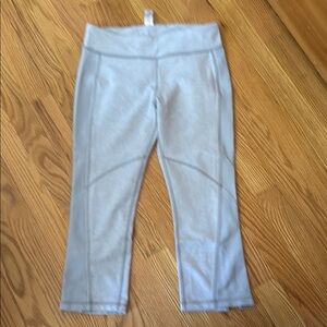 Ivivva Light Gray Kids Capri Leggings